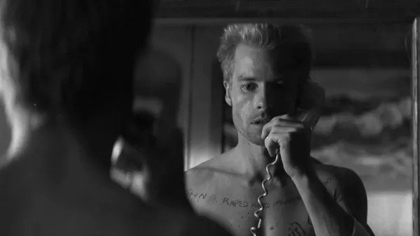 memento-2000-1080p-bluray-x264-anoxmous-mp4_snapshot_00-16-47_2013-03-28_03-38-55.jpg, 25 KB